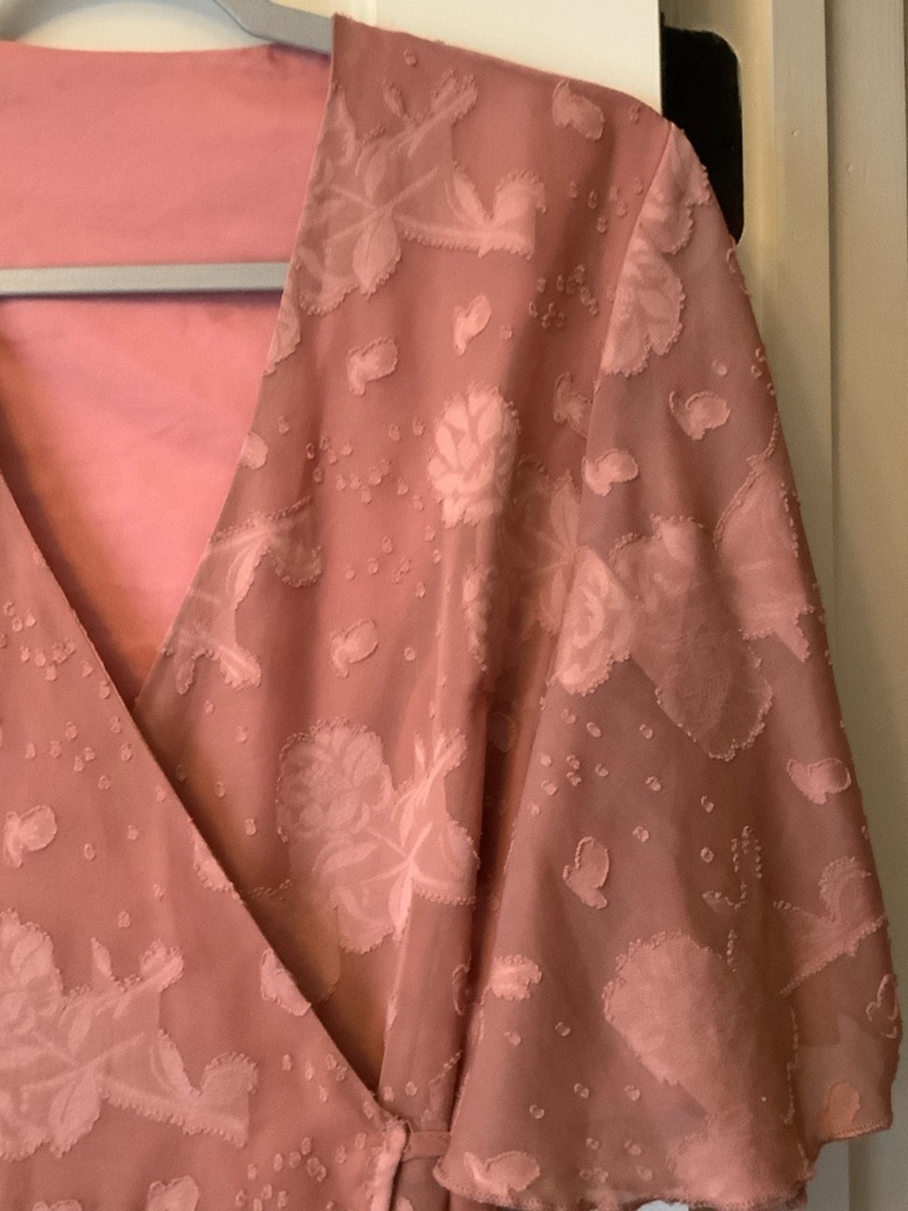 SHEIN Dusty Rose Jacquard Wrap Maxi Dress - Picture 4 of 7
